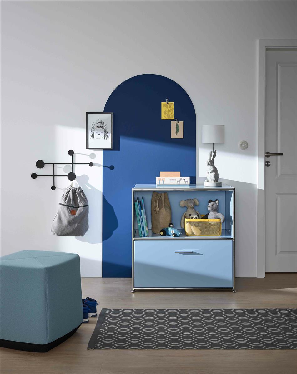 Bosse Solutions Sideboard Le Corbusier Hellblau Chrom- Schnelllieferprogramm