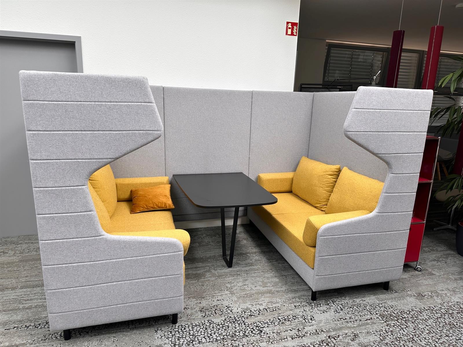 Dauphin Atelier Communicate Sitzgruppe  Ausstellungsstück  