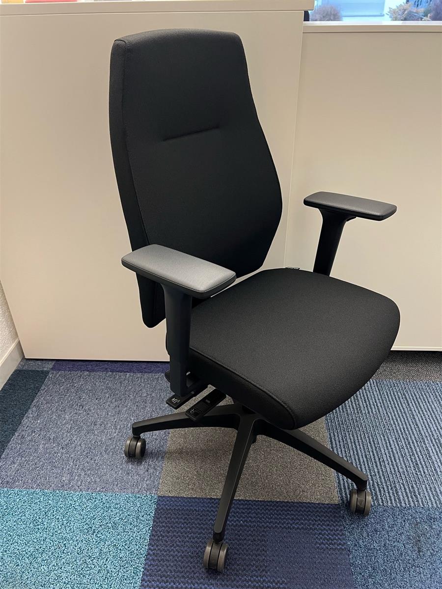 Dauphin Shape 2785 Drehstuhl Schwarz Ausstellungsstück