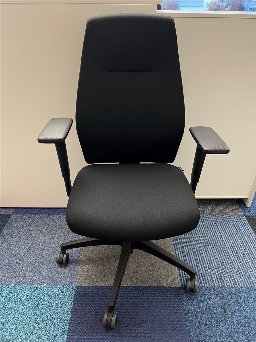 Dauphin Shape 2785 Drehstuhl Schwarz Ausstellungsstück