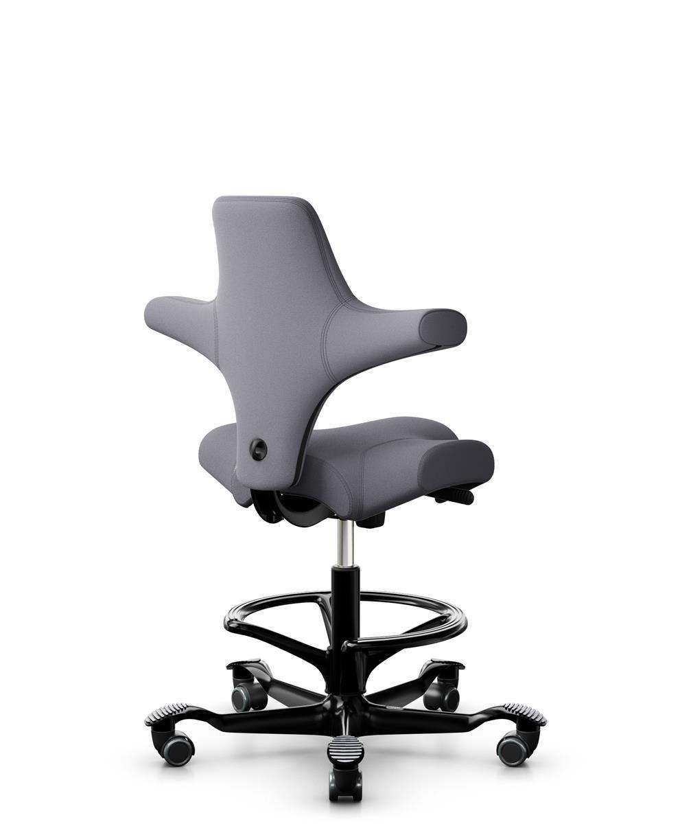 HAG Capisco 8106 Counter Stoff Xtreme Grau Gestell Schwarz mit Fußring