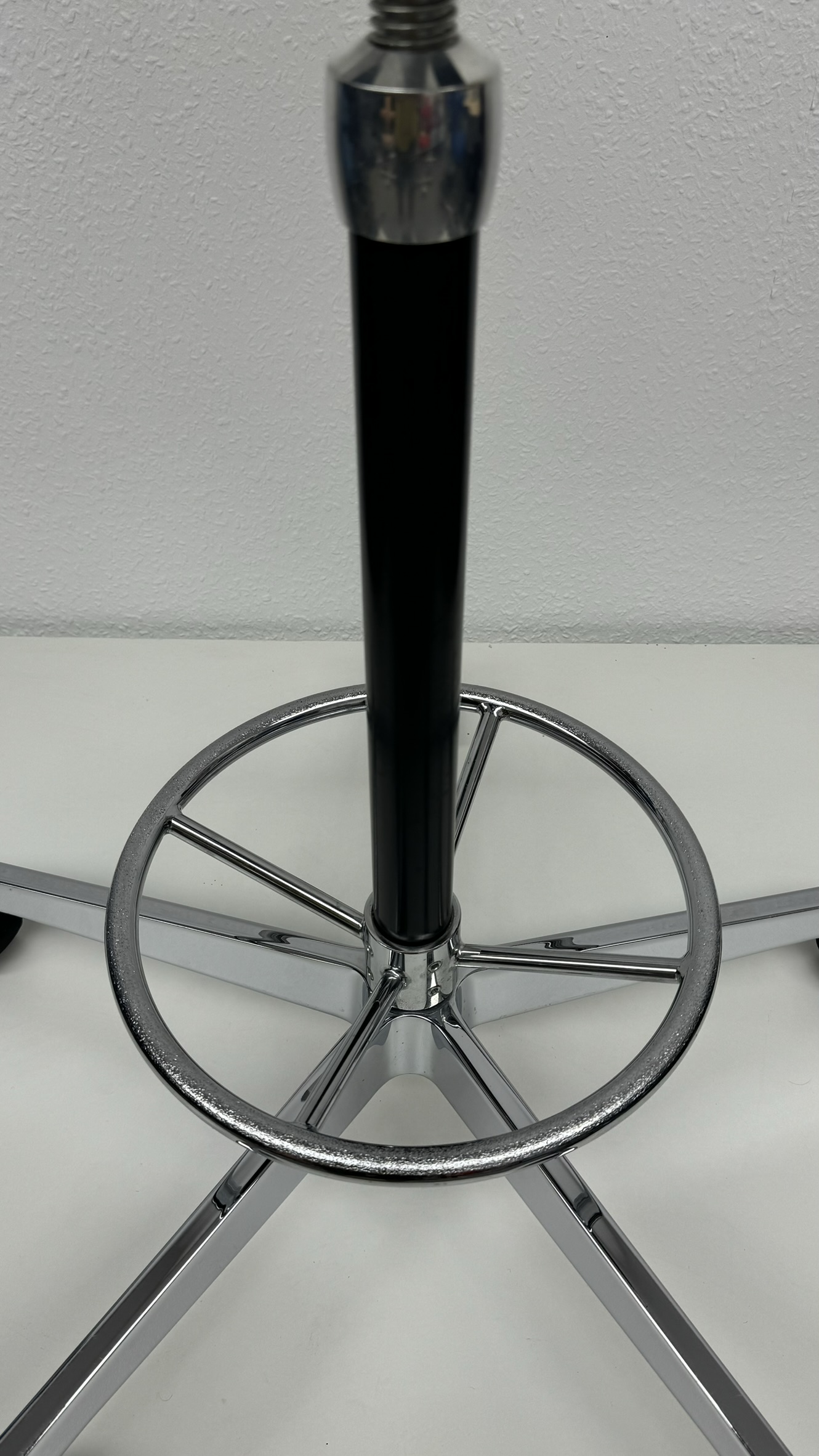 Vitra Nelson Perch Barhocker - Leder Schwarz, Gebraucht und Aufbereitet