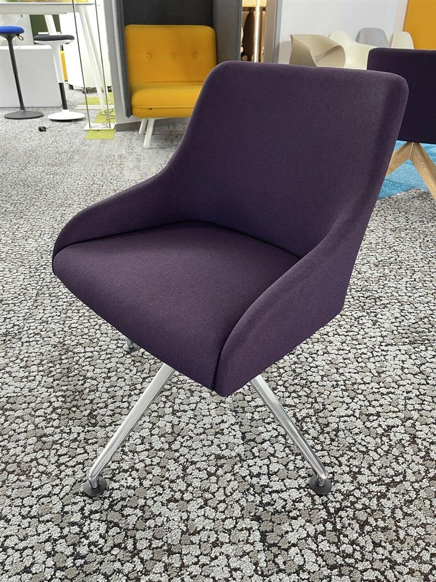 Assmann Consento Teramo Loungsessel Lila Chrom Gestell