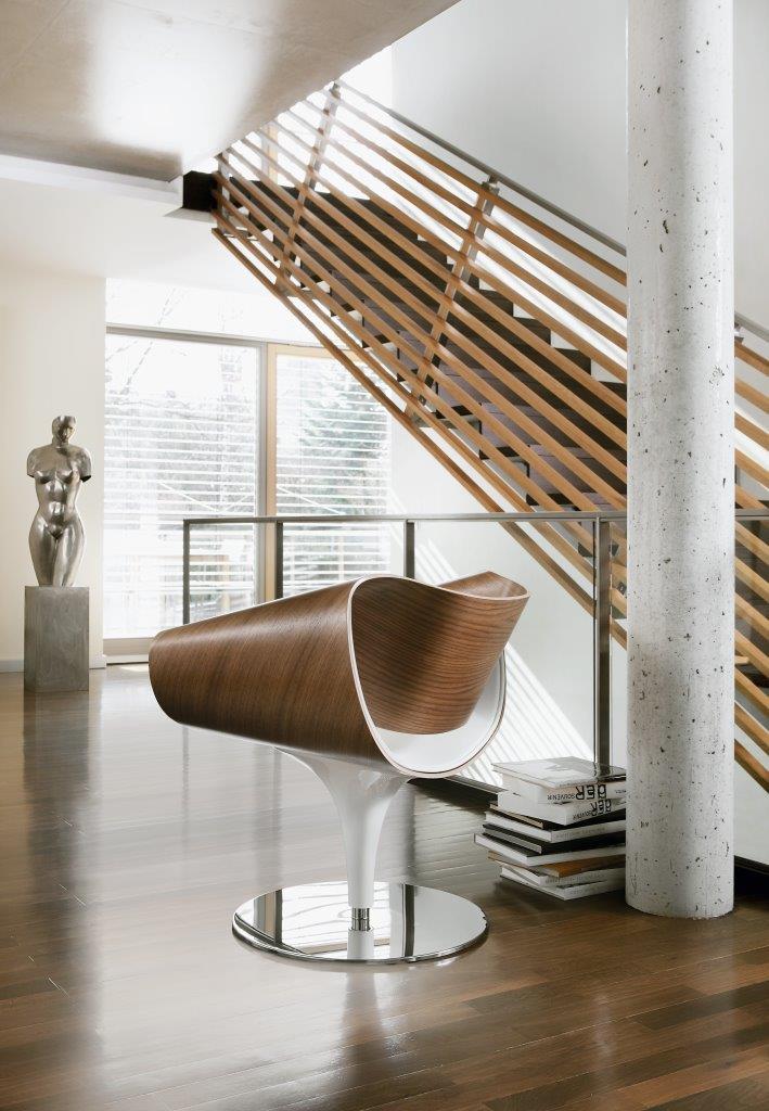 Züco Perillo Loungesessel mit Holzverkleidung