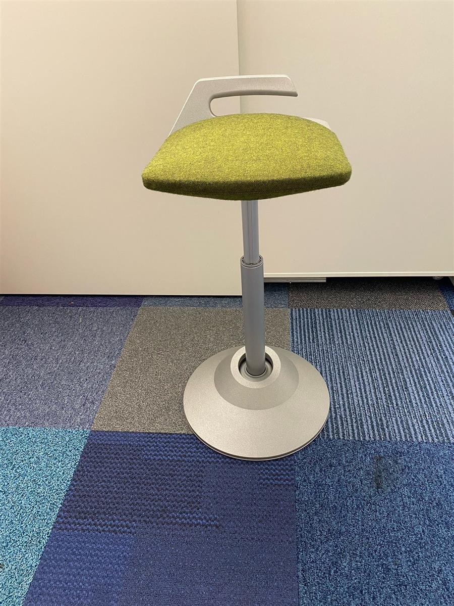 Aeris Muvman Grün Silber Ausstellungsstück