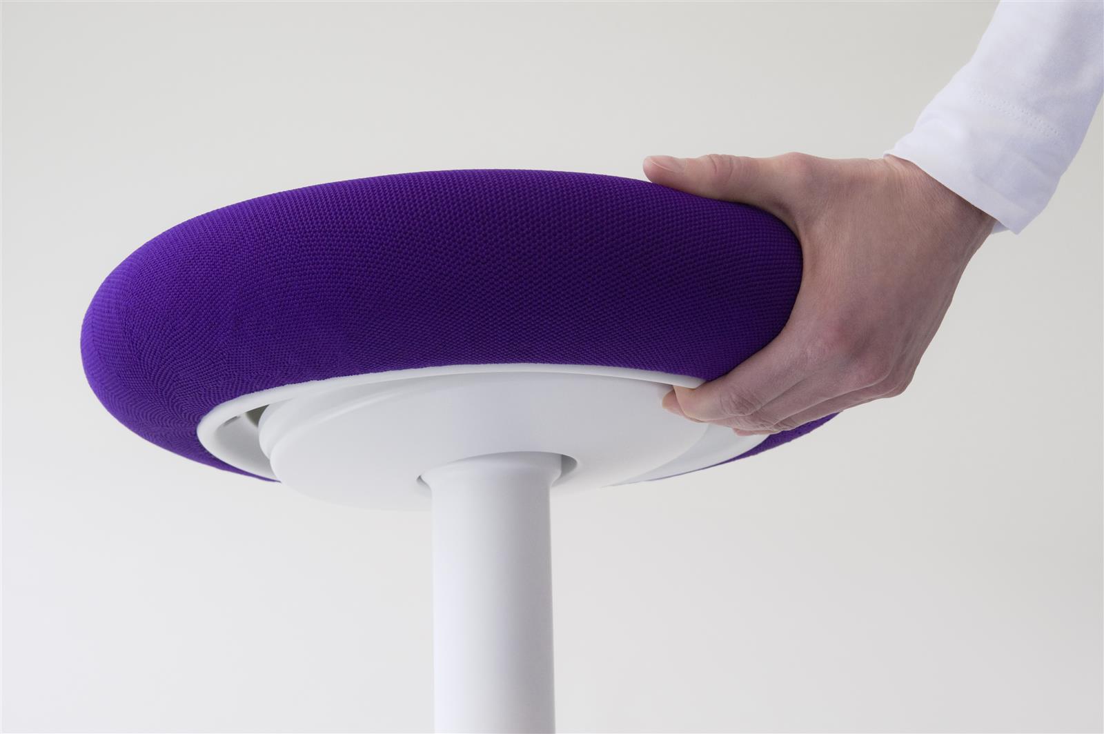 ONGO Classic Sitz- oder Stehhocker in Regular und Tall