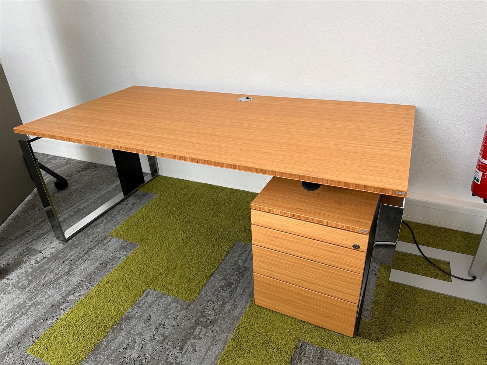 Leuwico Bambus Schreibtisch und Rollcontainer Ausstellungsstück