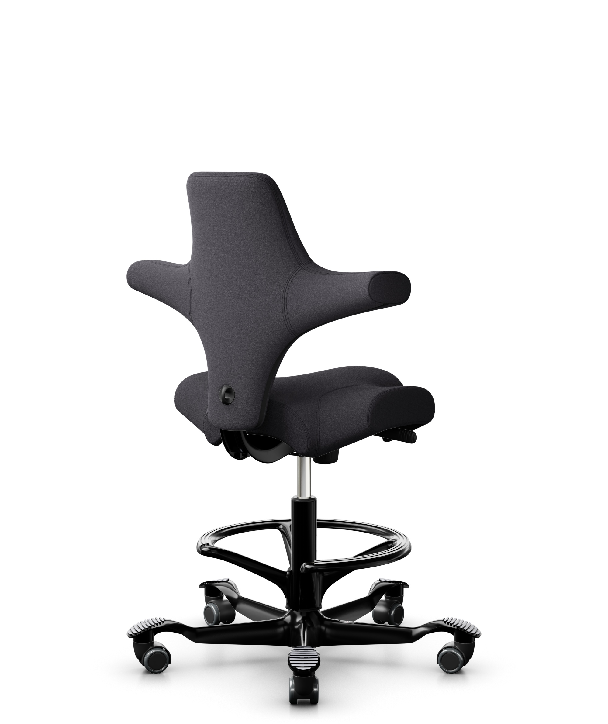 HAG Capisco 8106 Counter Stoff Xtreme Dunkelgrau Gestell Schwarz mit Fußring