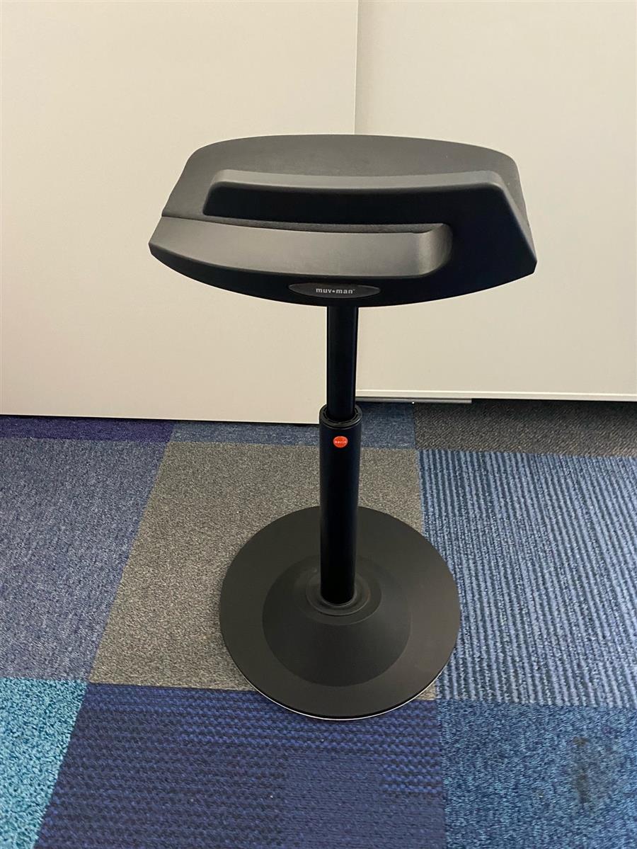 Aeris Muvman Industrie Schwarz Kunstleder Ausstellungsstück