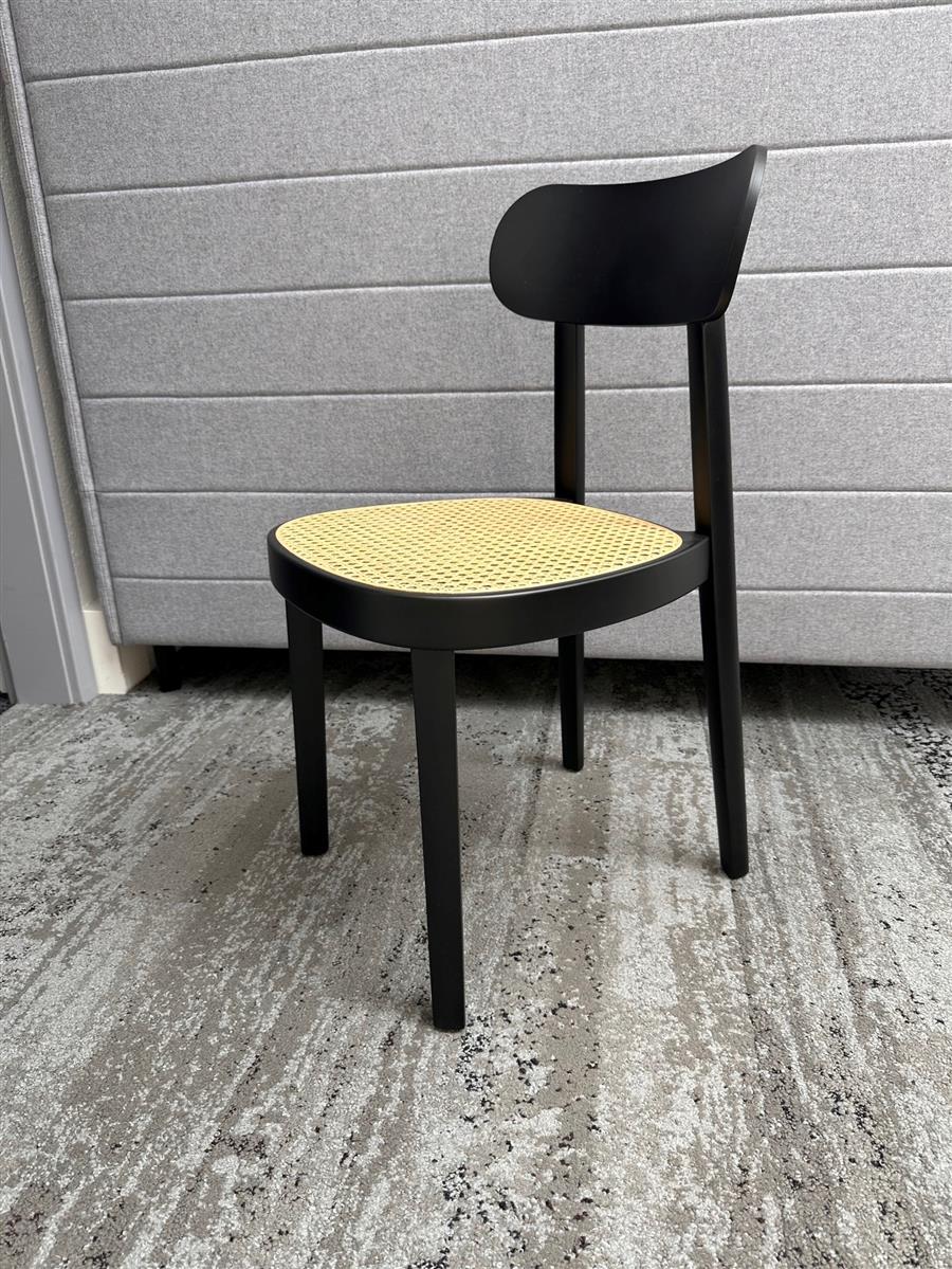 Thonet 118 Stuhl Ausstellungsstück