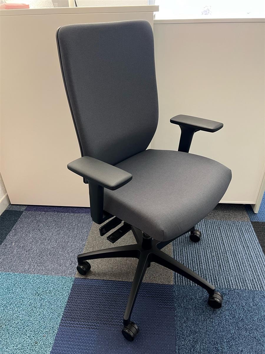 Dauphin Stilo 6858 Javagrau Ausstellungsstück