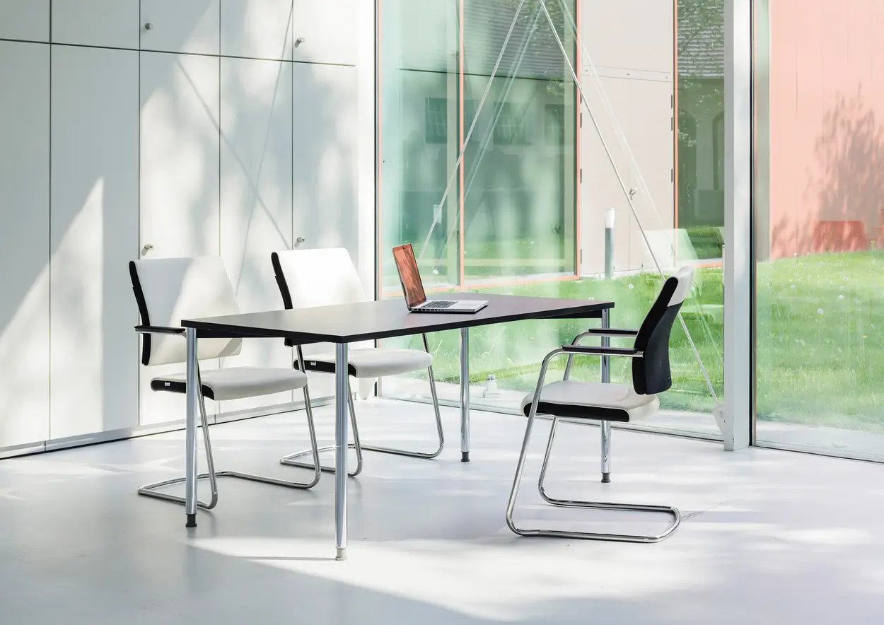 REISS Inteo Konferenztisch Besprechungstisch