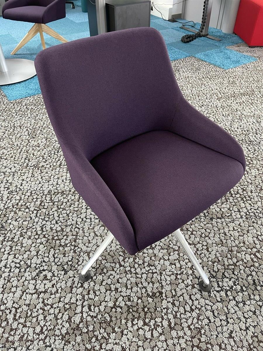 Assmann Consento Teramo Loungsessel Lila Chrom Gestell