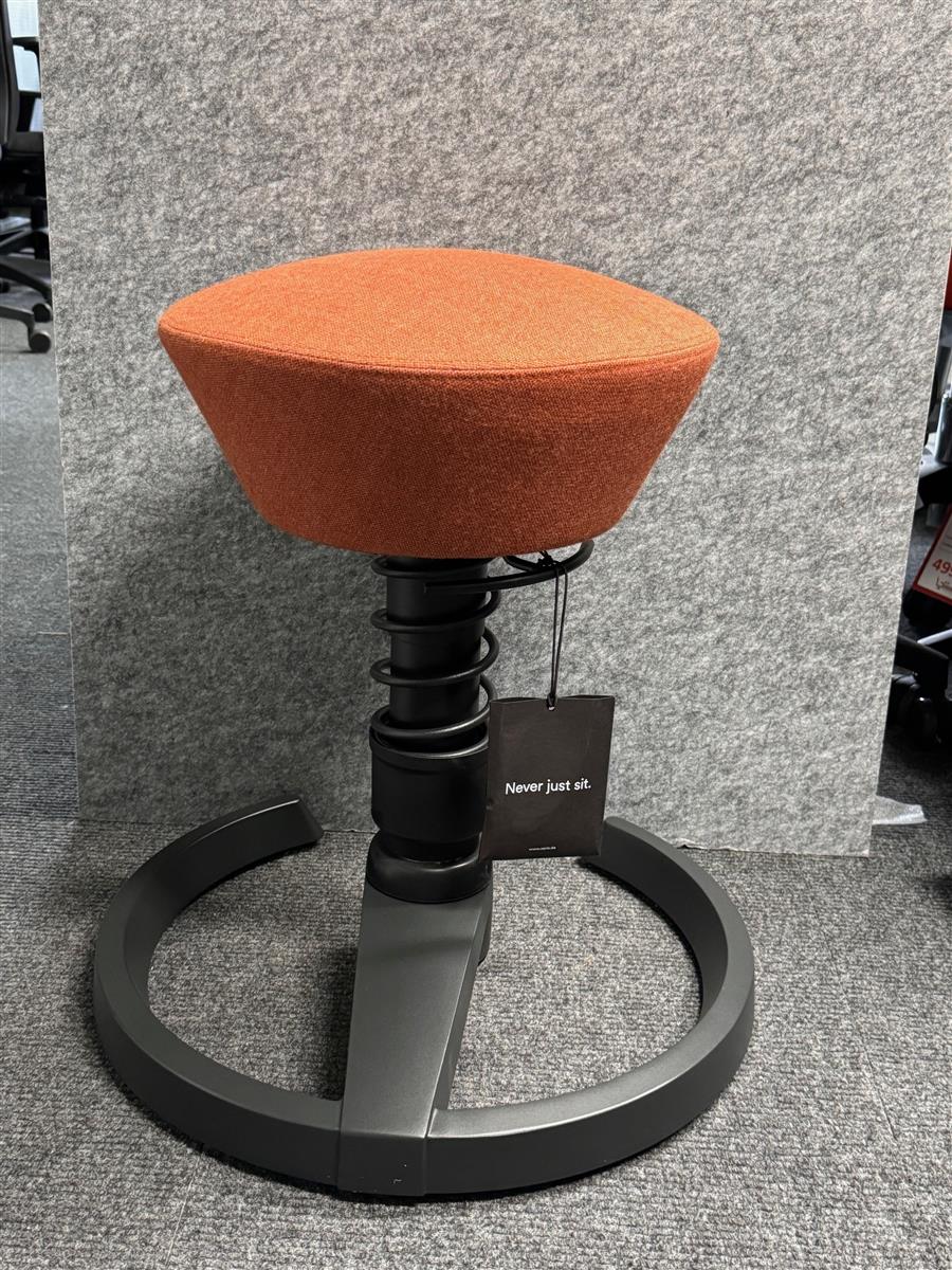 Swopper Rot Meliert Sitzhocker Ausstellungsstück