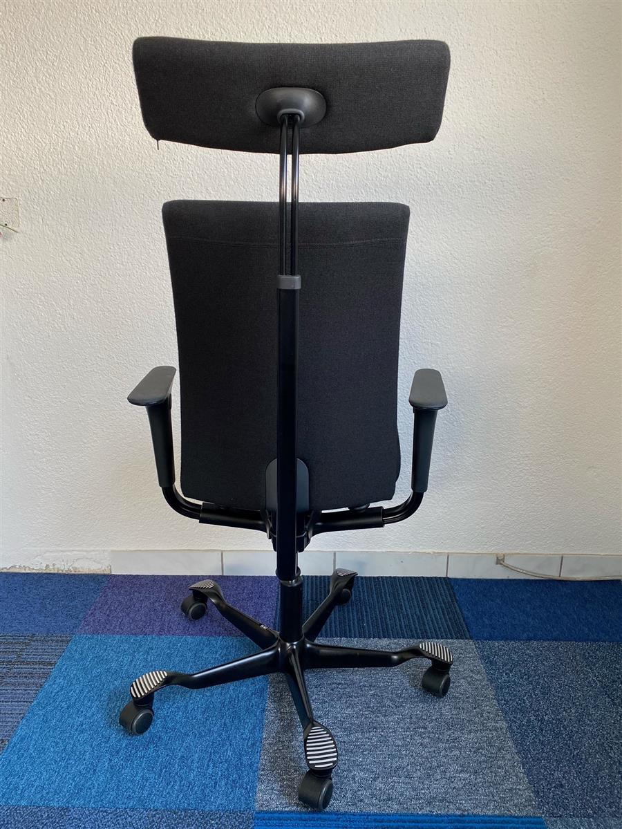 HAG Creed Nackenstütze Schwarz Ausstellungsstück