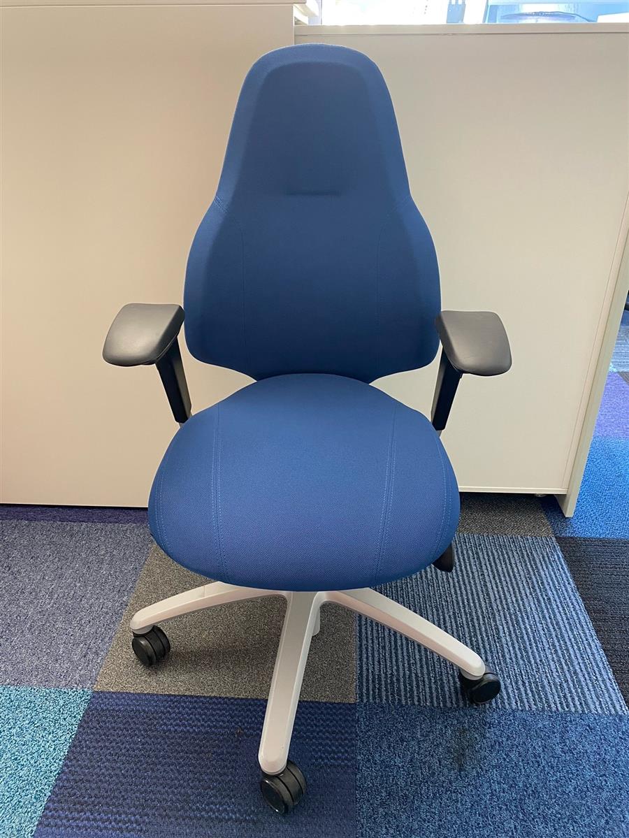 RH Mereo 220 Drehstuhl Blau Ausstellungsstück