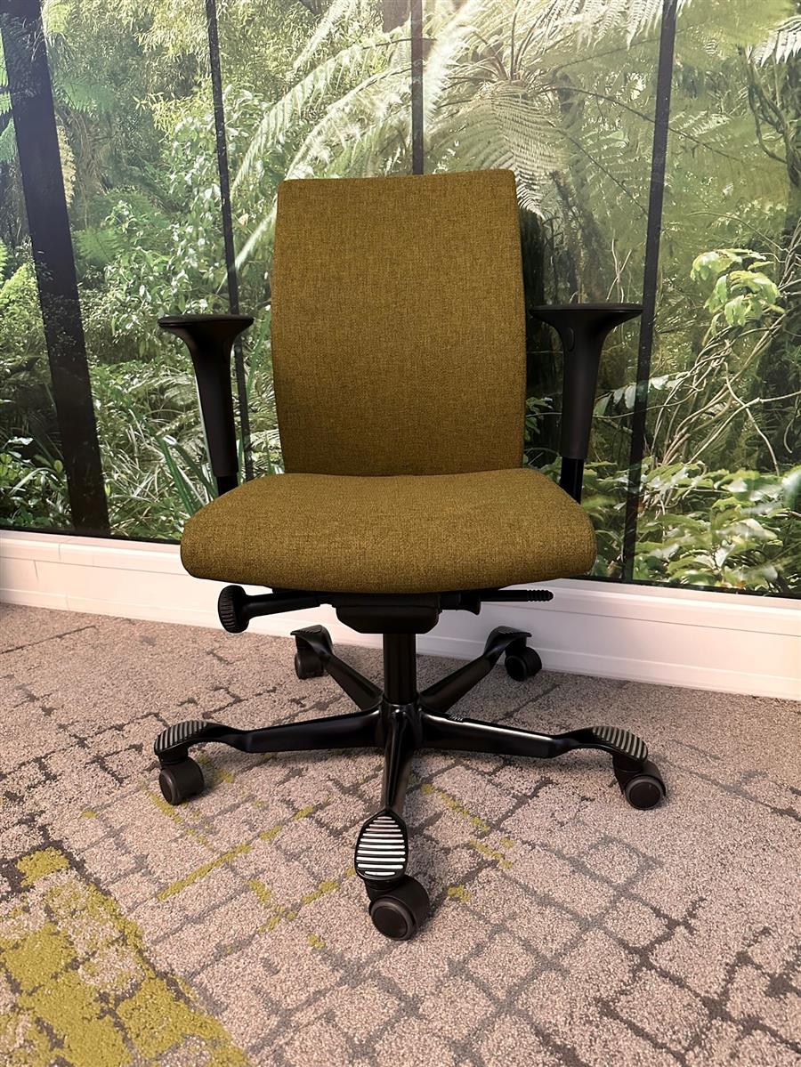 HAG Creed 6006 Vollpolster Drehstuhl Ausstellungsstück